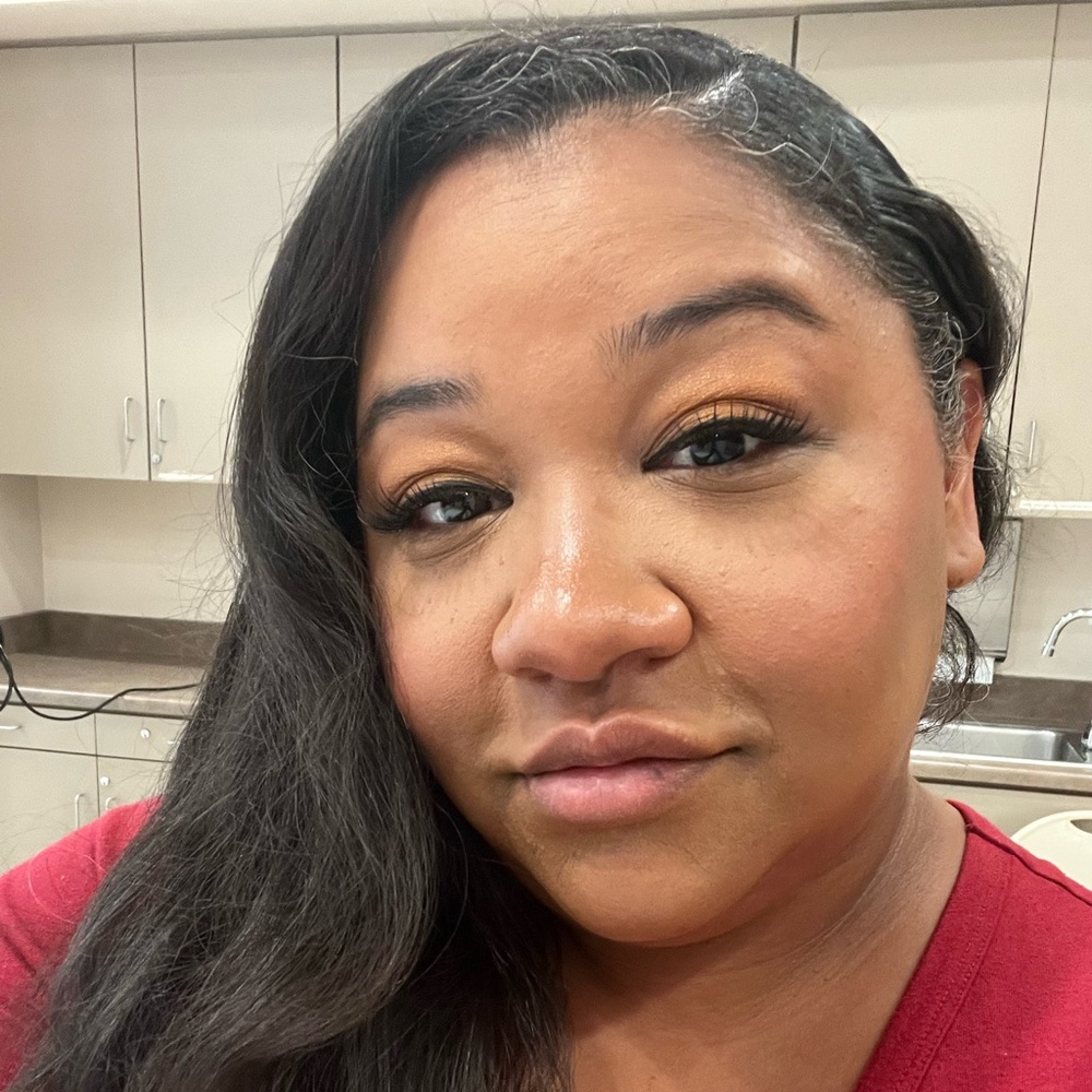 Meet your Posher, Azelin